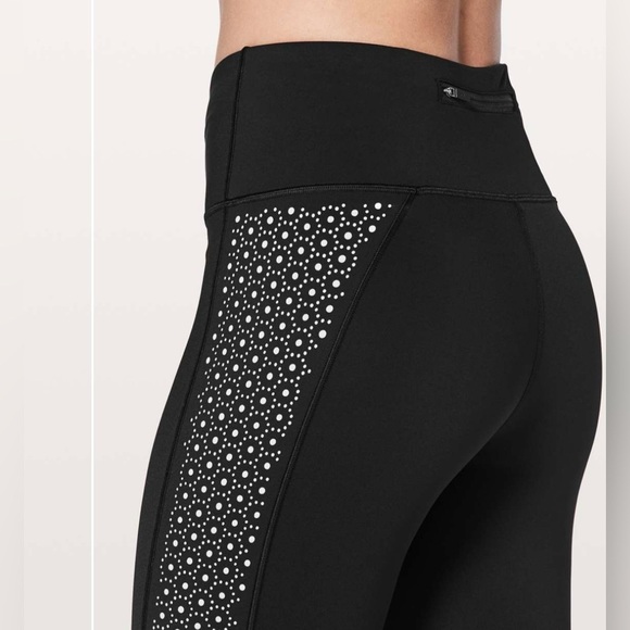 Lululemon Colour Me Quick 7/8 Tight 25" Nulux Black / White - Picture 8 of 10